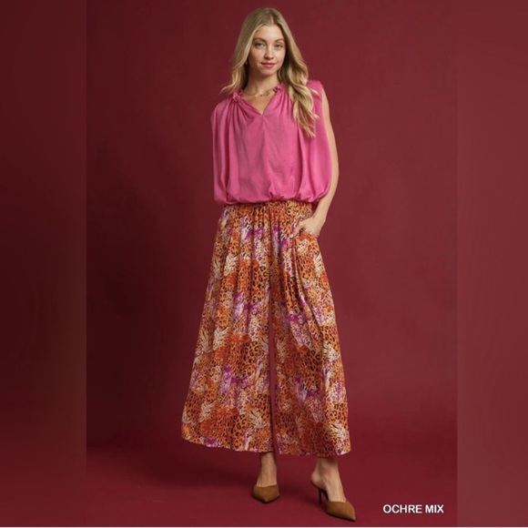 Umgee Pants - Umgee Cheetah Print Boho Wide Leg Palazzo Pants, NWT